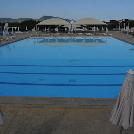 Casa de Férias Maison De Dans Un Village De à100 M. De La *