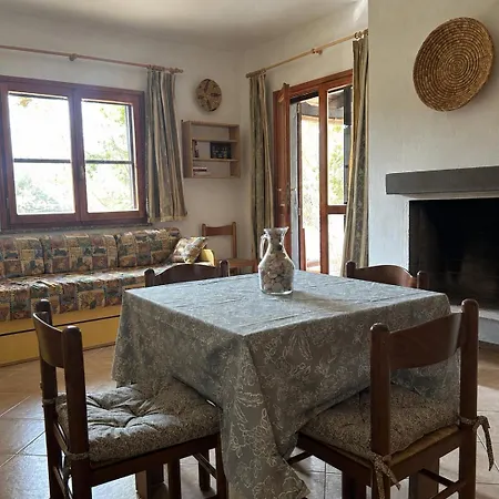 Maison De Dans Un Village De A100 M. De La