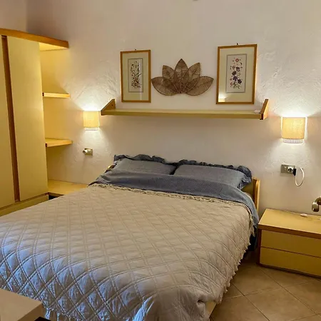 Nyaraló Maison De Dans Un Village De A100 M. De La