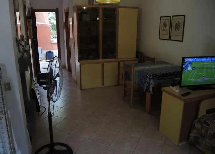 Maison De Dans Un Village De A100 M. De La 別荘